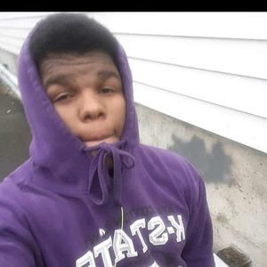 Meet your Posher, Tareeque